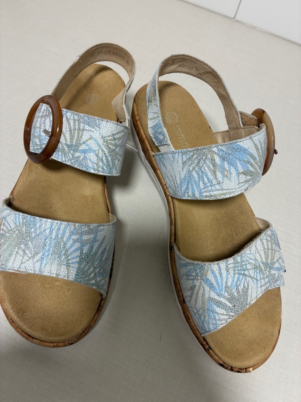 Rieker Remonte Soft - Light Blue Botanical Patterned Adjustable Buckle Sandals - Picture 4 of 12